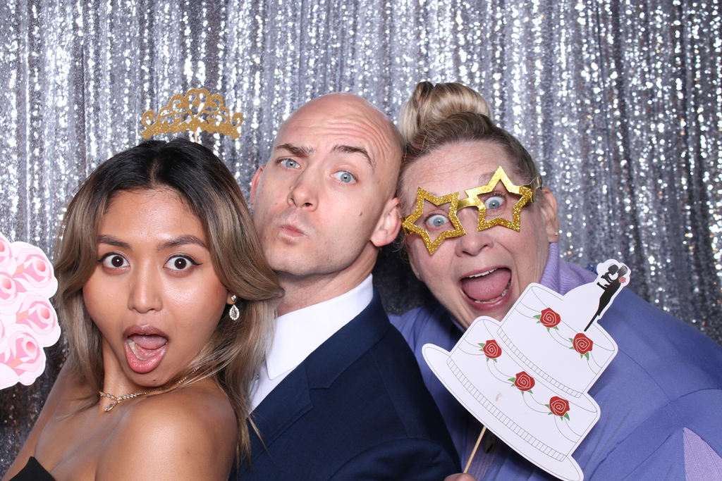 A-1 Majestic Sound and Photo Booth