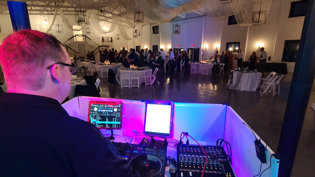 DJ Rod Murray 