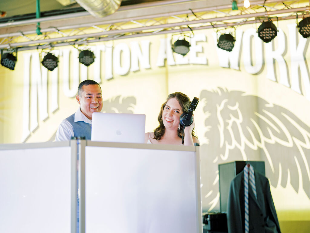 Pro Show Disc Jockey Service